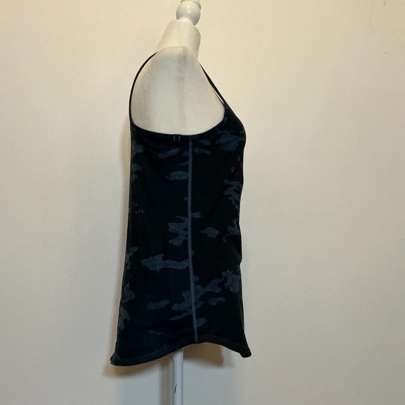 Lululemon Cool Racerback Tank Top *Nulu in Heritage 365 Camo Deep Coal Sz 6 - Picture 11 of 11